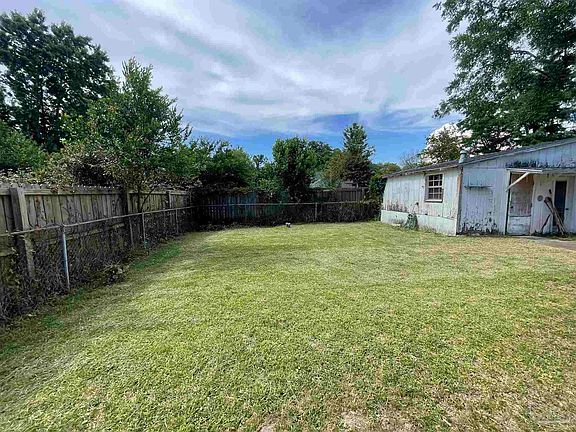 4th image of 1730 E Blount St
