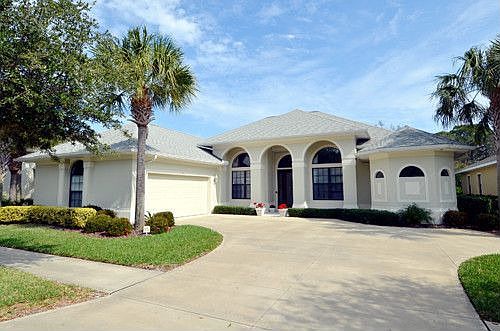 1st image of 9 Riverbend Dr
