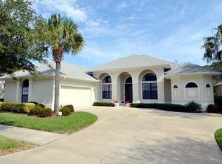 9 Riverbend Dr, Palm Coast, FL 32137