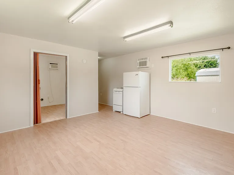 2094 S Robb St — Photo 10