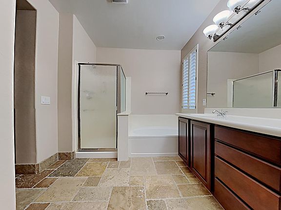 3rd image of 29397 N 67th Dr
