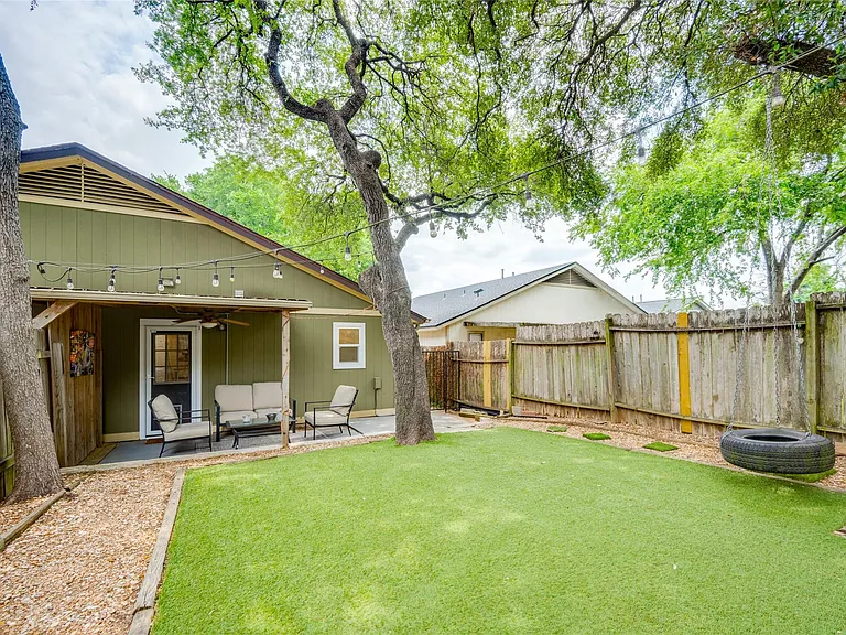 2412 Thornton Rd #B — Photo 33