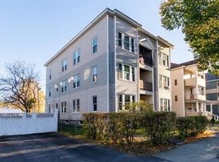 19 Westfield St APT 1N, Worcester, MA 01602