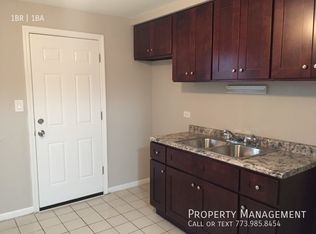 12648 California Ave #1, Blue Island, IL 60406