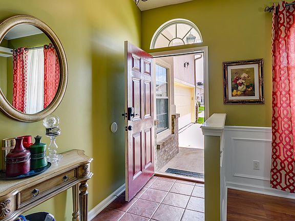 5th image of 2964 Majestic Oaks Ln