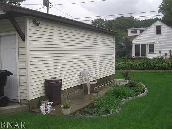 4th image of 510 Hovey Ave