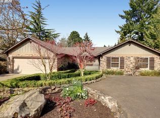 4831 SW Hamilton St, Portland, OR 97221