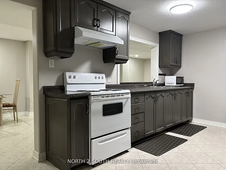 12 Villandry Cres #BASEMENT — Photo 18