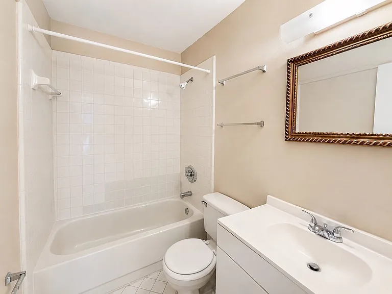 2910 Western Willow Ter — Photo 12