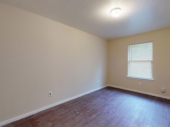 4th image of 3621 San Rose Dr #1-3621-1