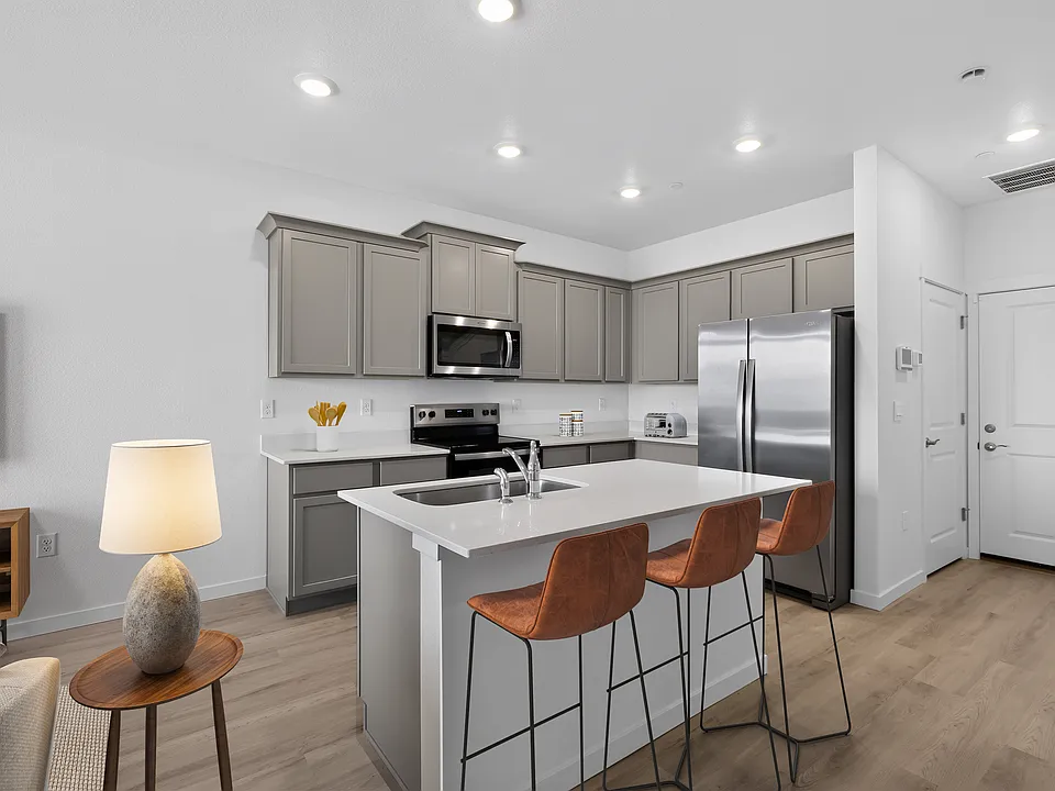 The Meadows at Tutt Village Townhomes