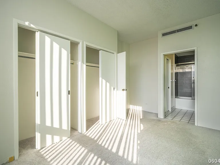 2499 Kapiolani Blvd #3800 — Photo 22