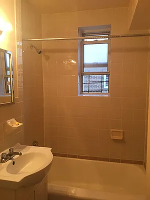 Rented by EZ Sell Realty | media 14