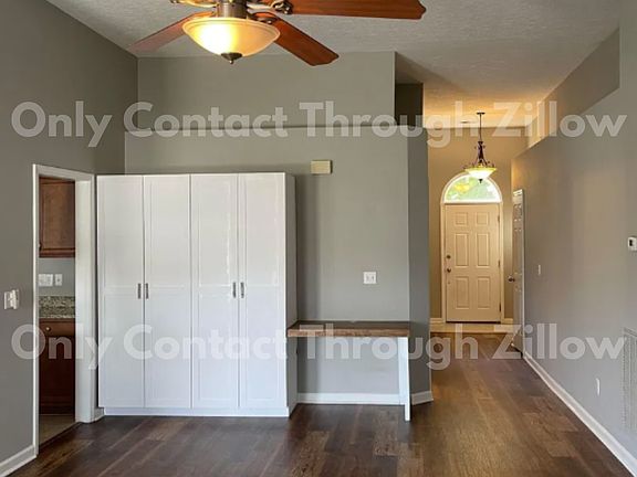 3rd image of 3928 Winthrop Dr