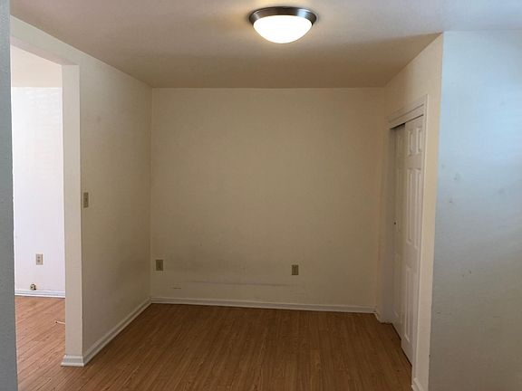 4th image of 212 Granada Ave #A