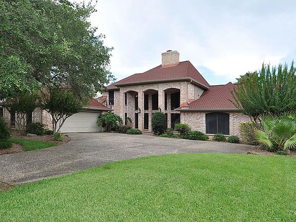 2nd image of 3803 E Valley Dr