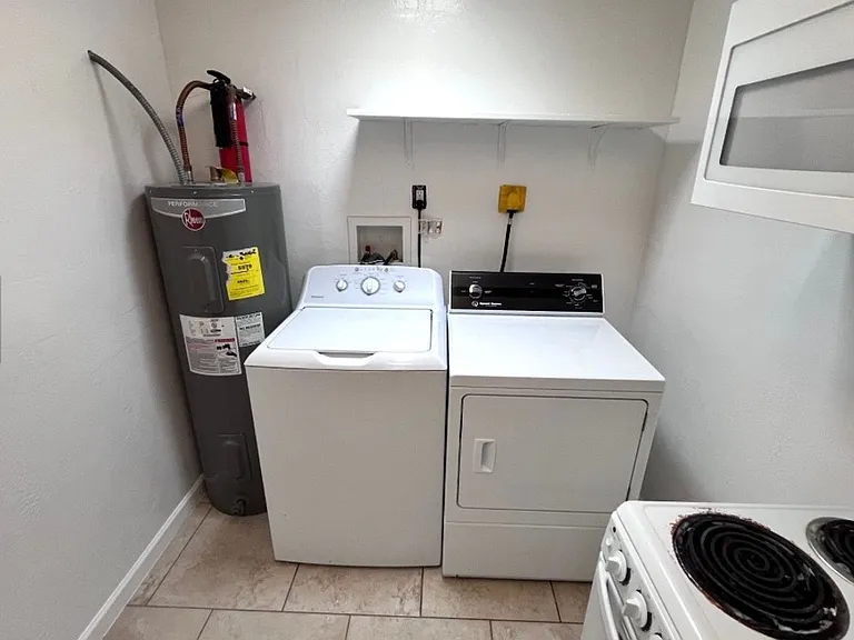 3713 S 7th Ave — Photo 10