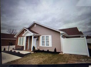 365 Bleich Rd, Paducah, KY 42003