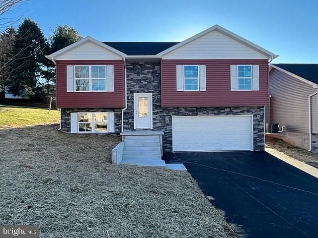 1st image of 12435 Benning Ave Lot 25