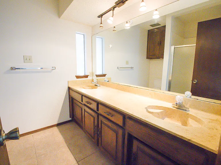 9967 Haywood Ct — Photo 19