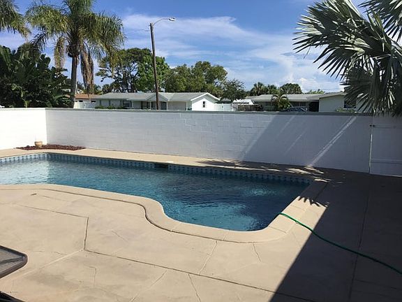 2nd image of 383 Cyprus Dr