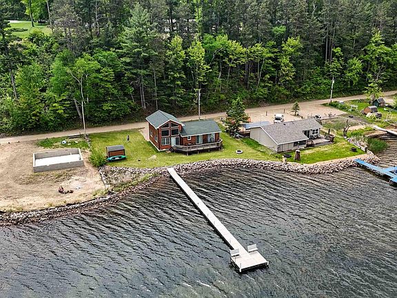 4th image of 2648 Lake Shore Dr
