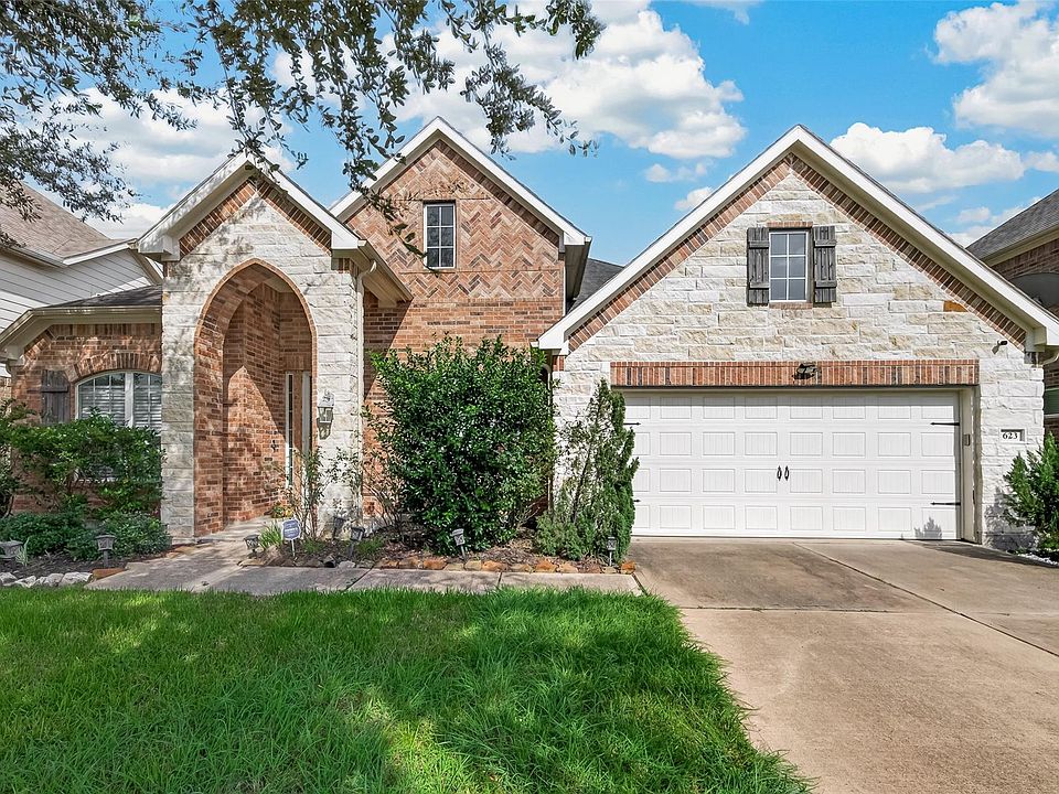 1st image of 623 Orlandis Ln