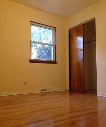 4th image of 3532 S 55th Ave