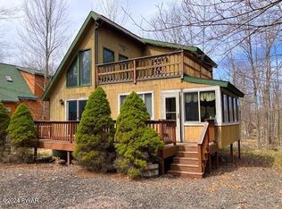 153 Rockway Rd, Lake Ariel, PA 18436