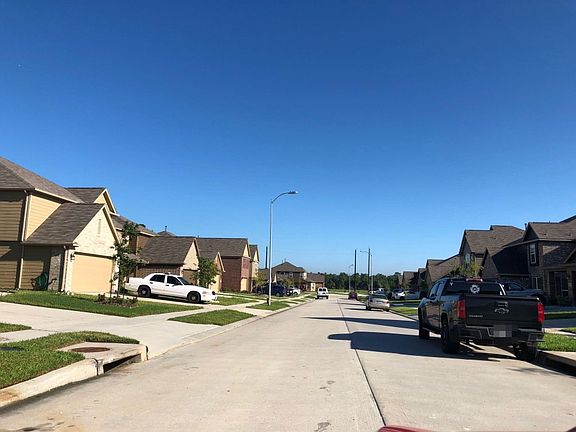 4th image of 21206 Fox Orchard Ct