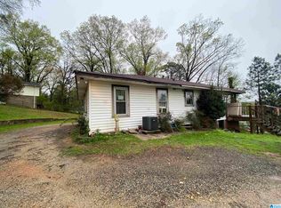 413 Jerry Dr SW, Bessemer, AL 35022