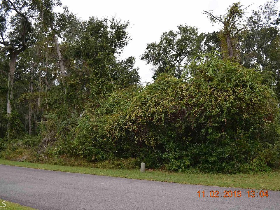2nd image of 816 Riverview Dr W Lot 29