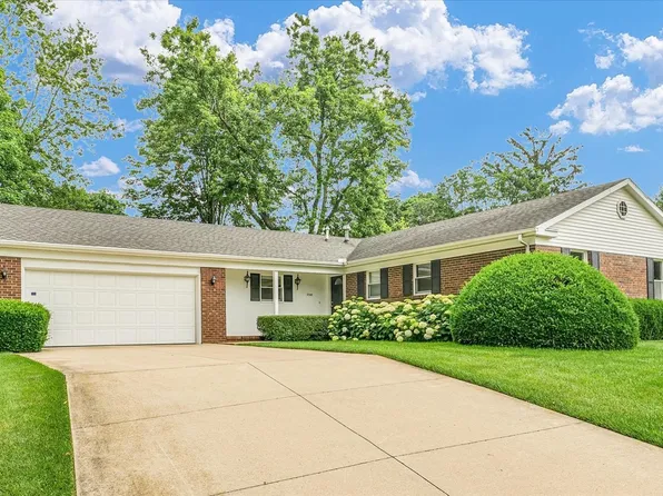 2308 S Cottage Grove Ave, Urbana, IL 61801