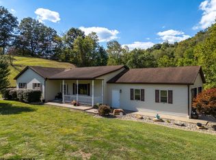 182 Beaver Ln, Fairmont, WV 26554