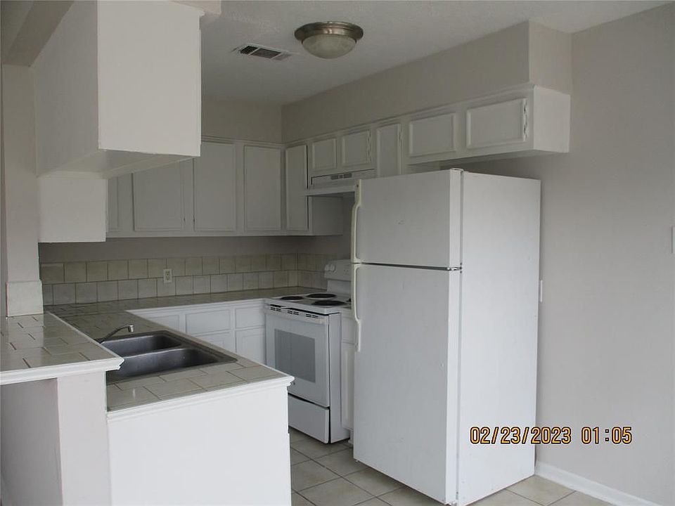 1st image of 13541 Castilian Dr #1