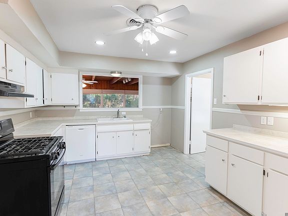 4th image of 259 W Parkland Dr
