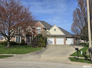 45 Emerald Ct, Morton, IL