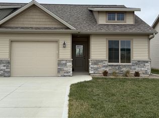 411 W Madison St, Winterset, IA 50273