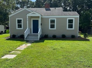 513 National Ct, New Bern, NC 28560