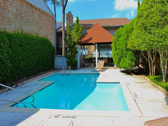 4th image of 2100 Wilcrest Dr APT 118