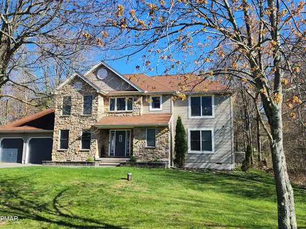 332 Butz Ln, Scotrun, PA 18355