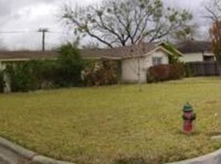 1402 E Polk Ave, Victoria, TX 77901
