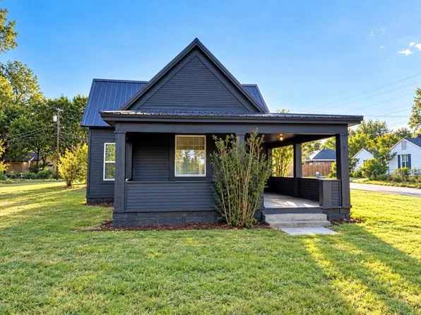 927 S 18th St, Chickasha, OK 73018