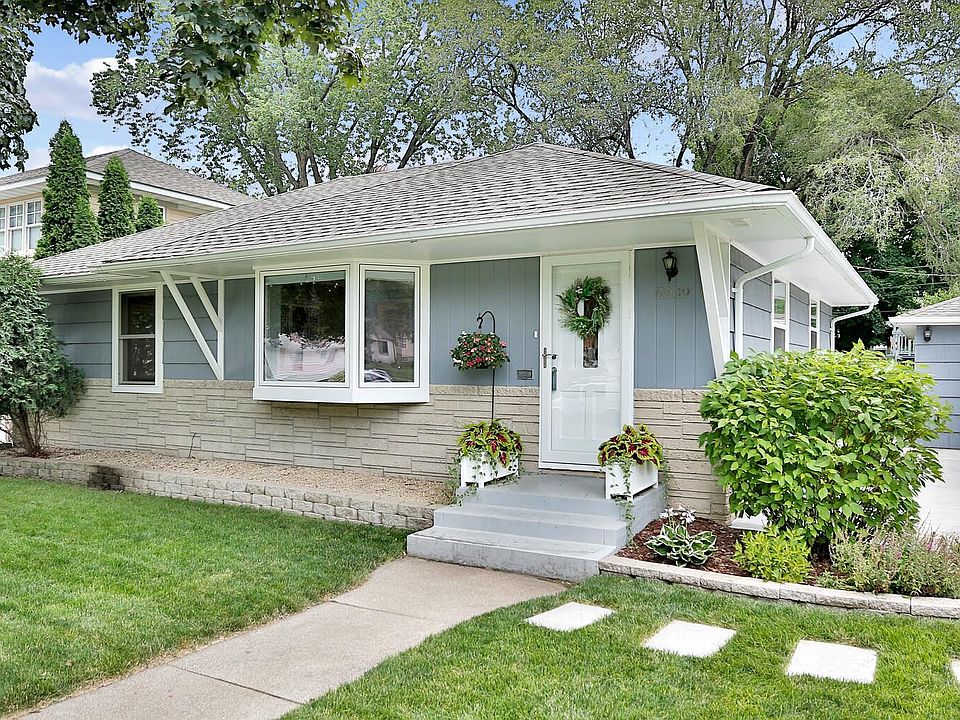1st image of 6939 Columbus Ave