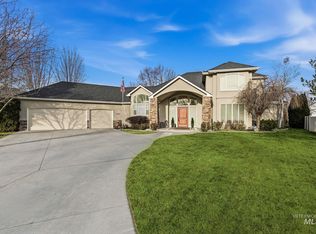 352 N Havasu Ct, Eagle, ID 83616