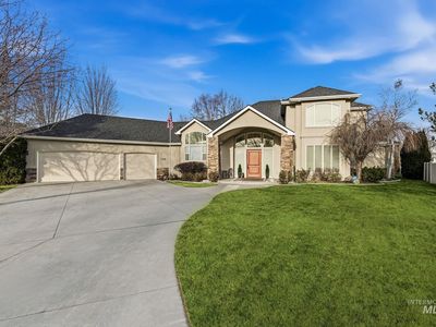 352 N Havasu Ct, Eagle, ID, 83616