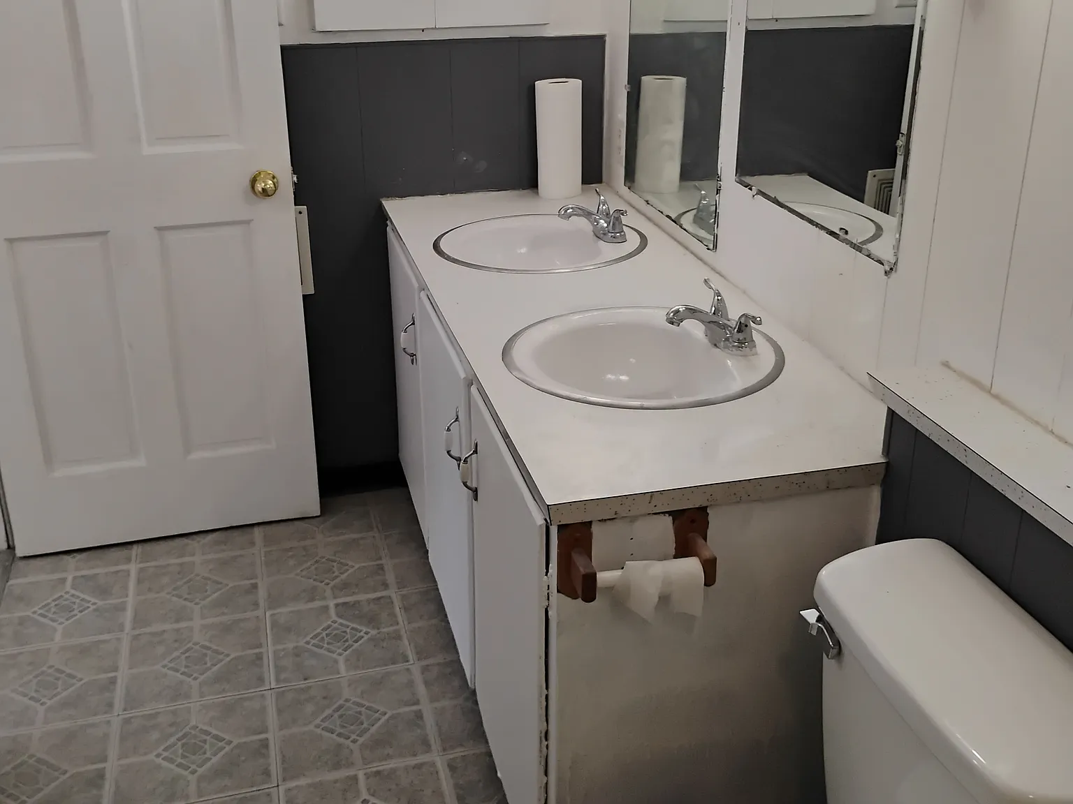 70 W Cambridge St — Photo 2