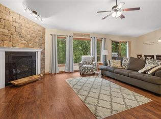 35 Quantock Hills Dr, Bella Vista, AR 72715