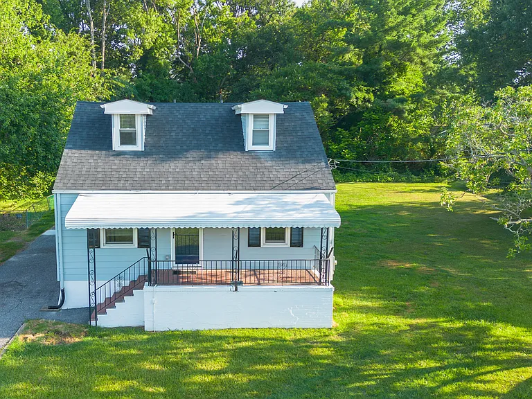 1806 Middleborough Rd — Photo 28