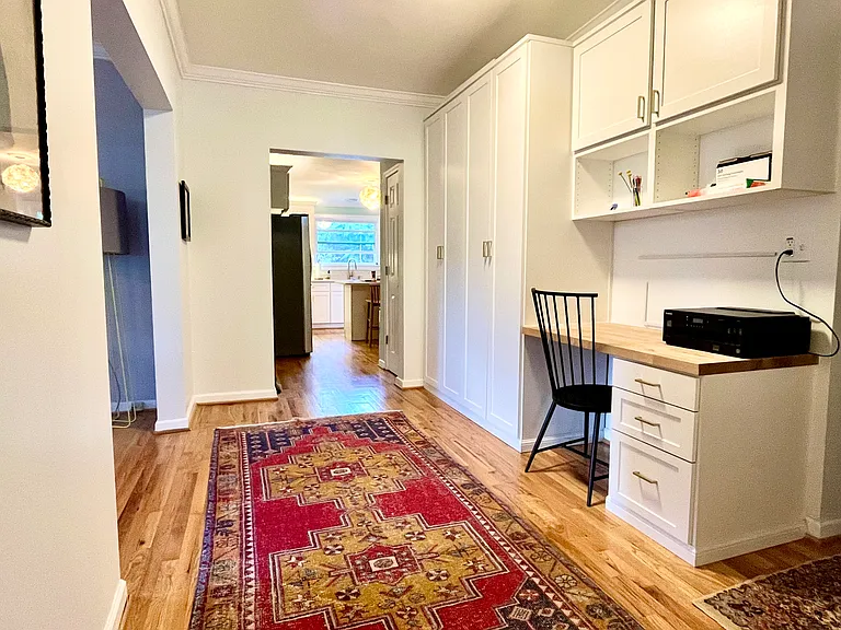 19 Holmes Dr — Photo 12